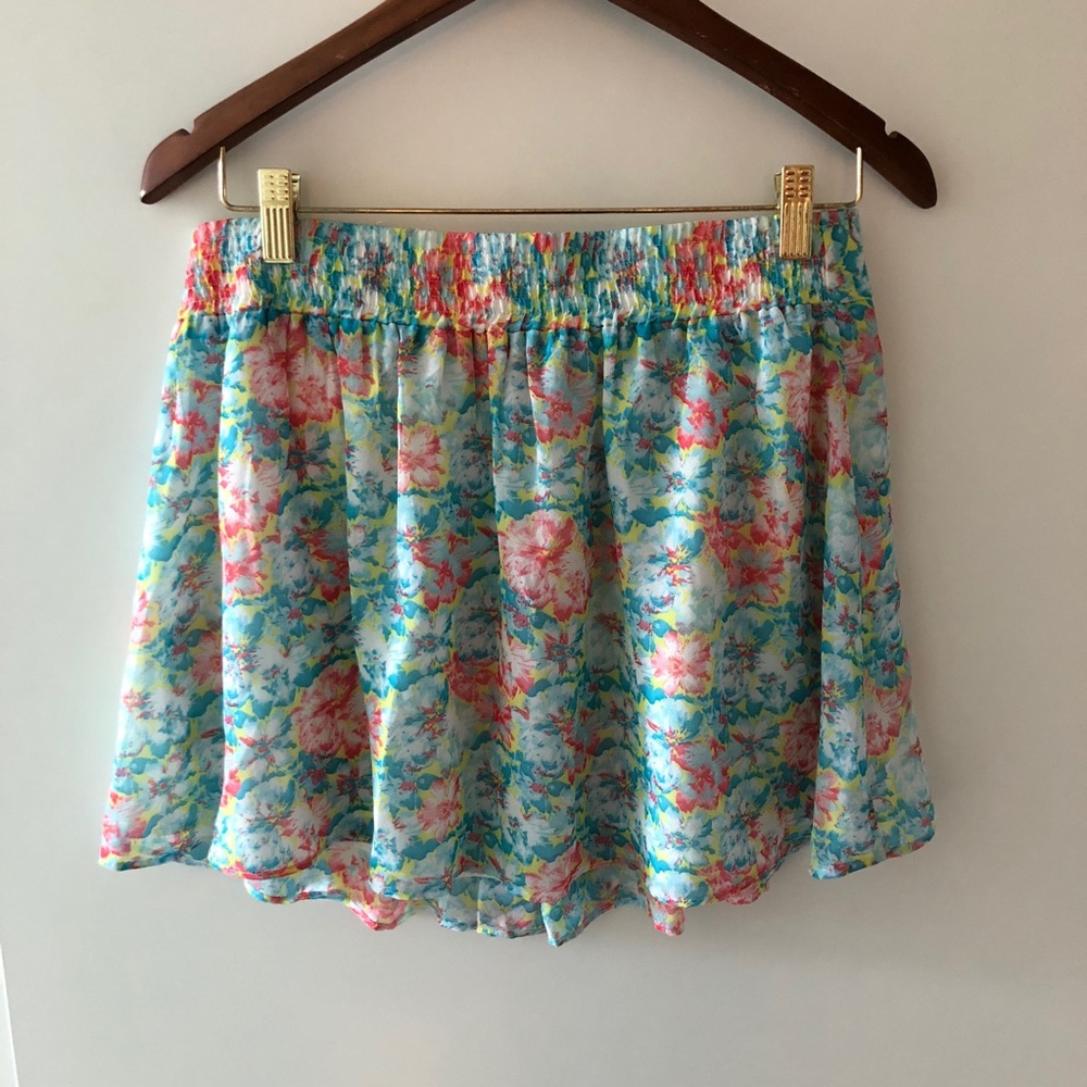 [Zara] Floral Skirt NWT